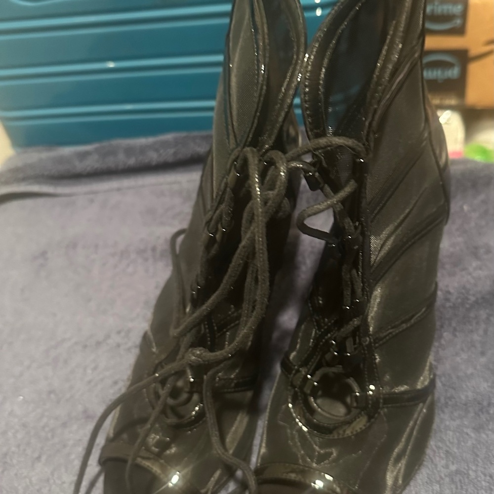 Black heels